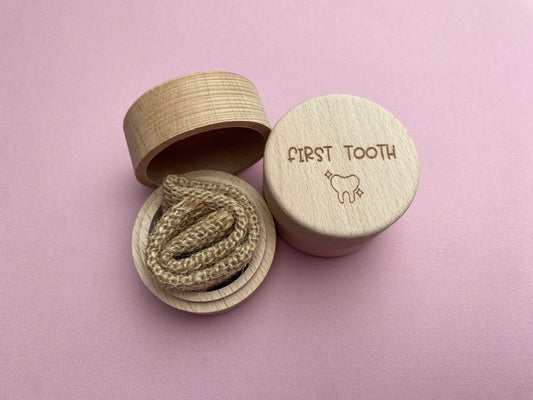 Engraved Round First Tooth Box