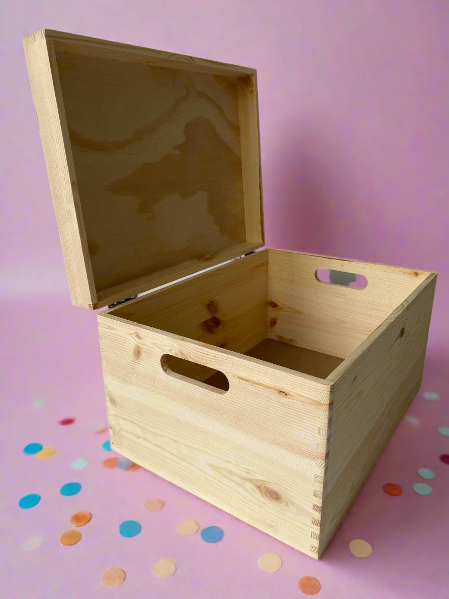 Wooden Memory Boxes to Celebrate New Arrivals